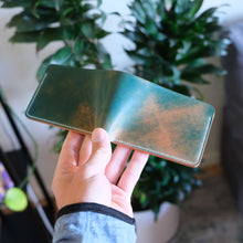 Load image into Gallery viewer, Squadron 4 - Marbled Turqoise Shell Cordovan & Natural Veg Tan