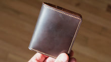 Load image into Gallery viewer, Flock 4 - Horween #8 Shell Cordovan &amp; Dublin Minimalist Wallet
