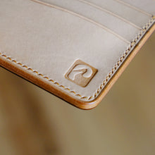 Load image into Gallery viewer, Squadron 6 - Gold Glove &amp; Italian Leather Bifold
